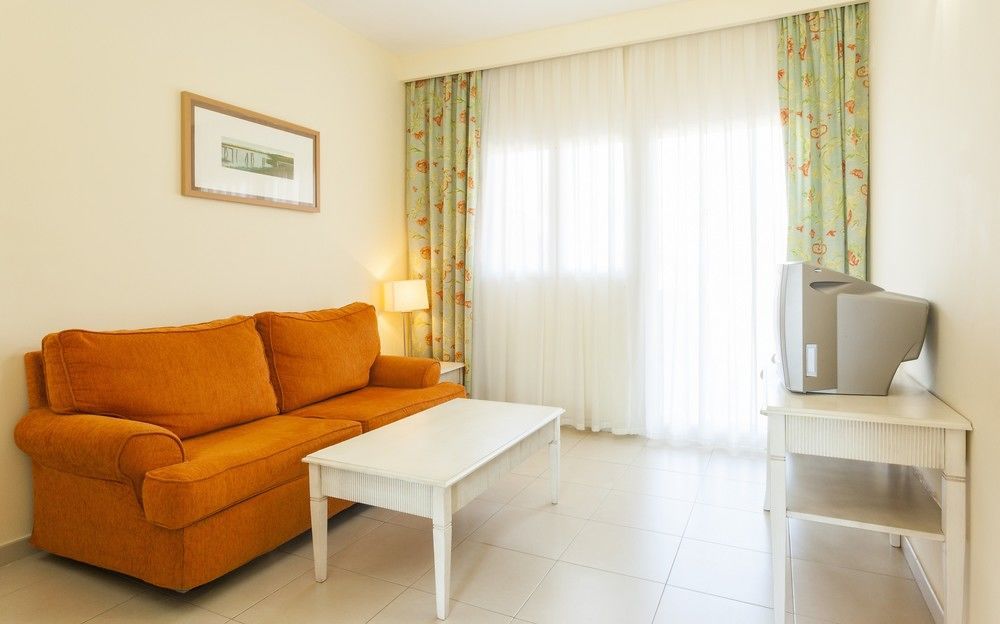 Aparthotel Ilunion Sancti Petri Novo Sancti Petri Exterior foto