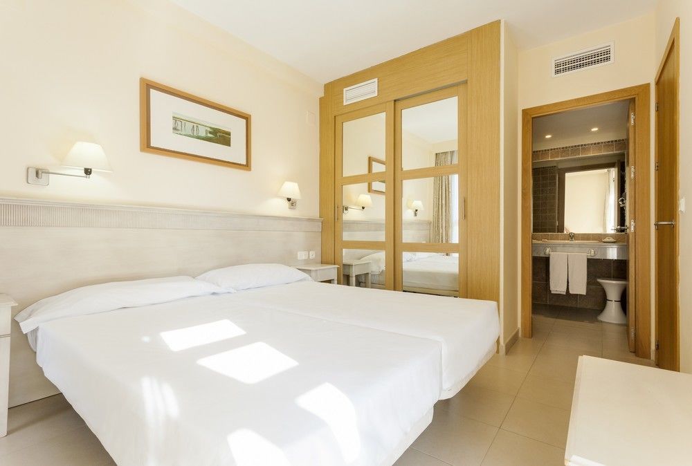 Aparthotel Ilunion Sancti Petri Novo Sancti Petri Exterior foto