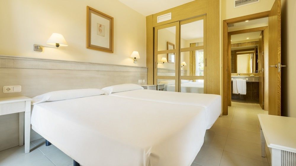 Aparthotel Ilunion Sancti Petri Novo Sancti Petri Exterior foto